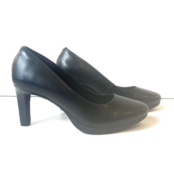 Clarks collection Classic Black Leather Heels Womens Size 9 W Pump Slip On Shoes - Picture 2 of 8